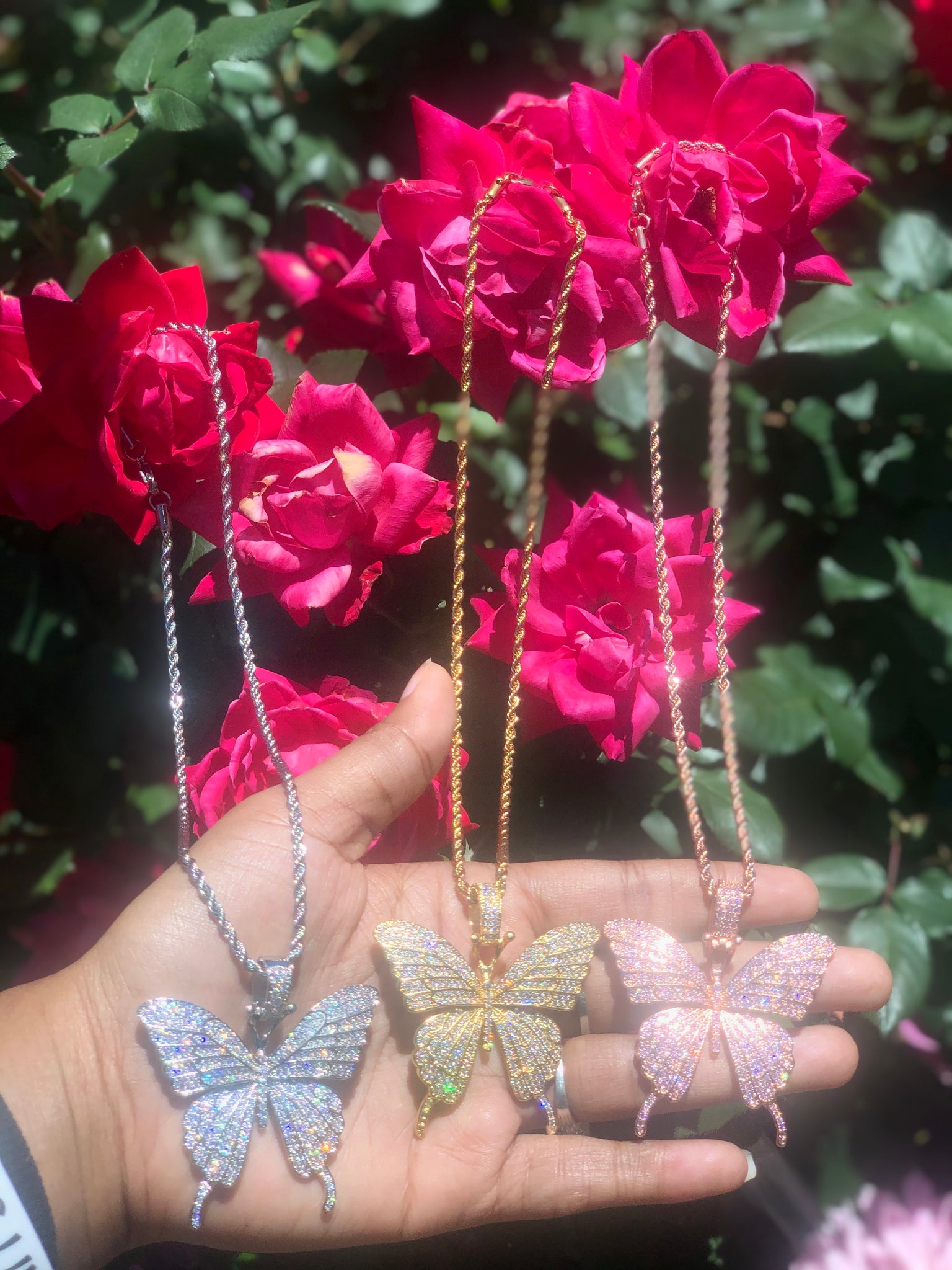 ‘Mariposa’ Pendant Necklace