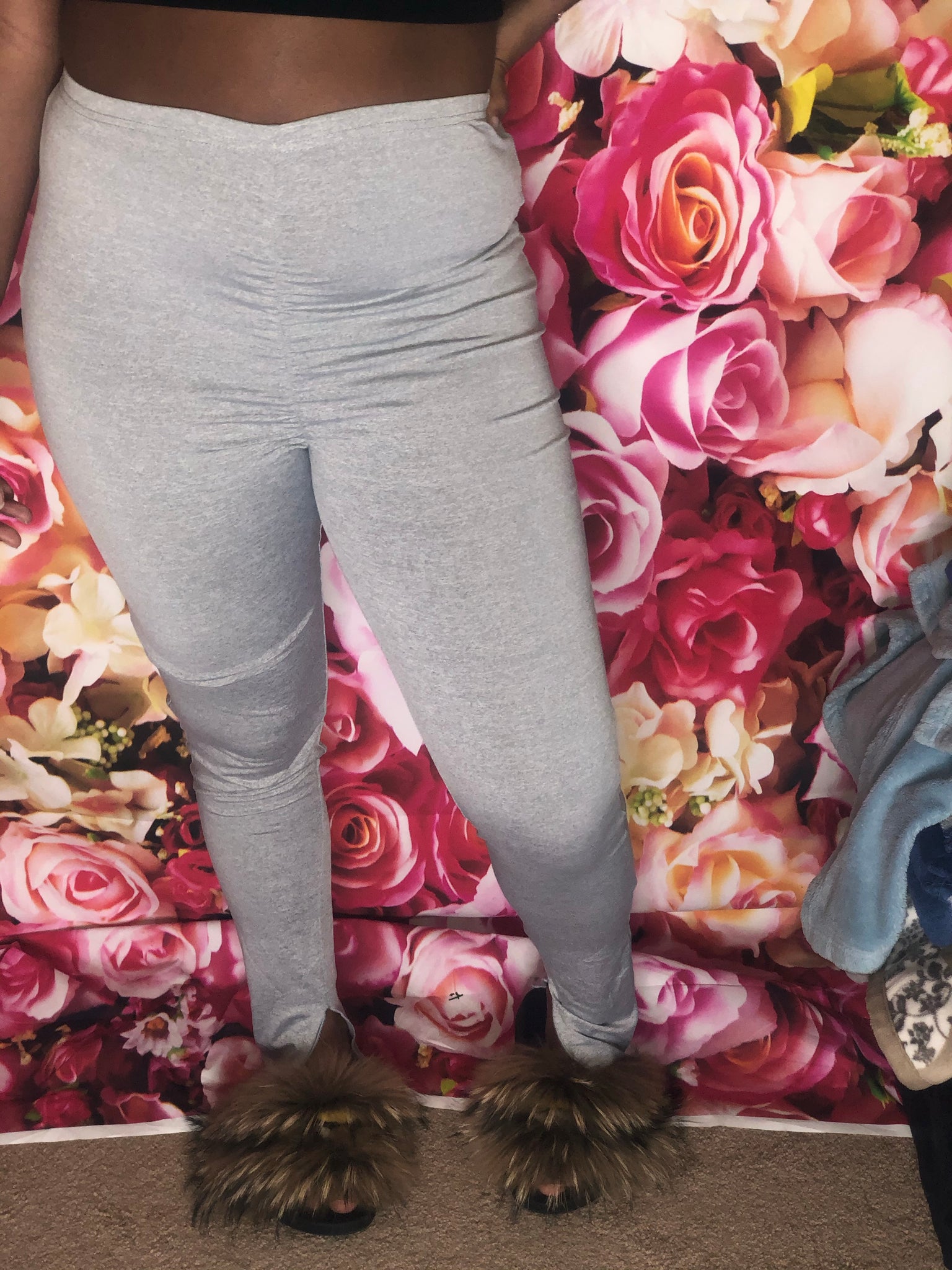 ‘Cut the Check’ Split Leggings