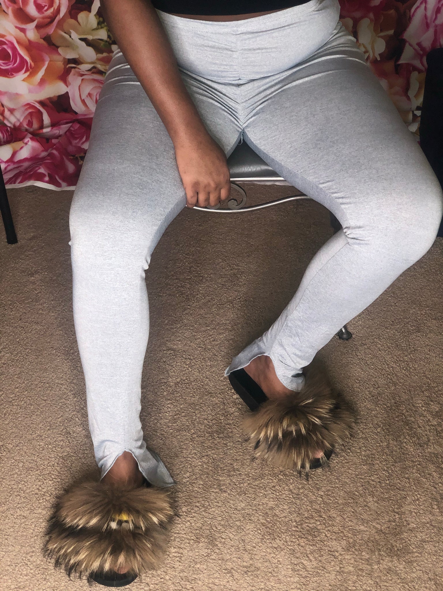 ‘Cut the Check’ Split Leggings